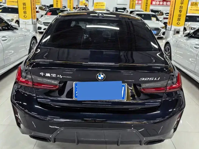 BMW 3 Series — Фото автомобиля 13