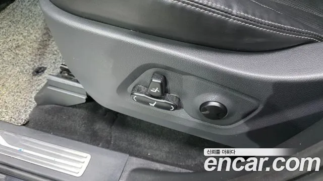 KG_Mobility_Ssangyong Rexton Новый Rexton Sport Khan Дизель 2.2 4WD — Фото автомобиля 19