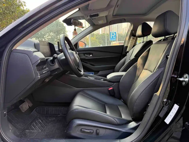Honda Accord — Фото автомобиля 8
