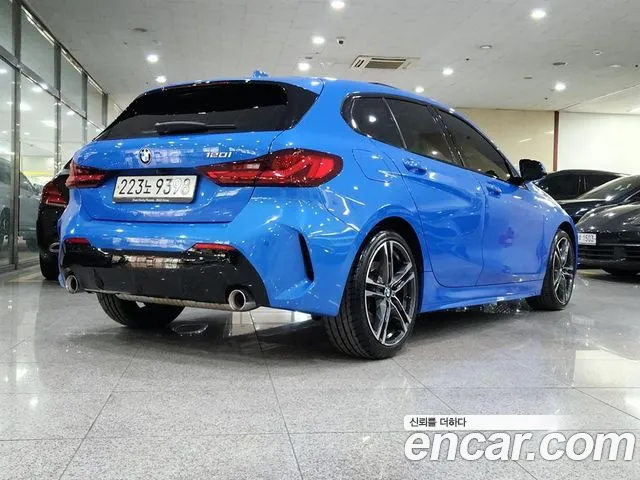 BMW 1 Series F40 — Фото автомобиля 3
