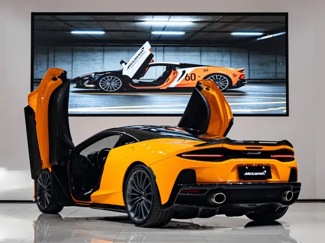 McLaren GT — Фото автомобиля 6