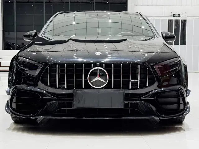 Mercedes-Benz A-Class AMG — Фото автомобиля 2