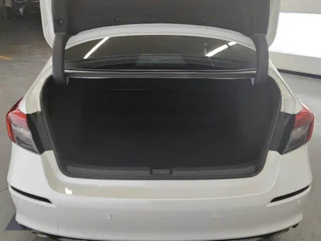 Honda Civic — Фото автомобиля 4