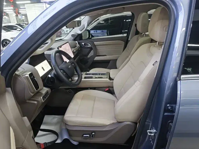 Haval Big Dog — Фото автомобиля 14