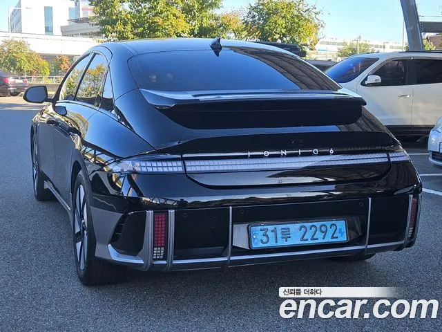 Hyundai Ioniq 6 — Фото автомобиля 6