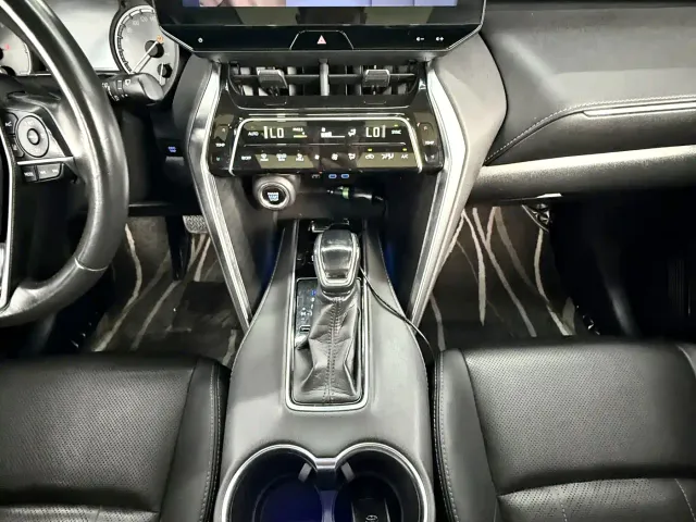 Toyota Harrier — Фото автомобиля 5