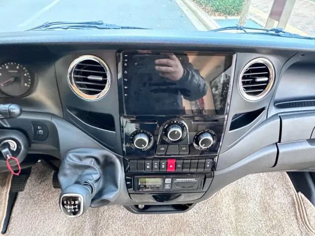Iveco Daily — Фото автомобиля 14