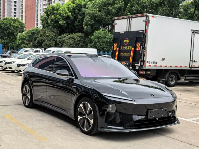 Nio ET5 Touring — Фото автомобиля 3
