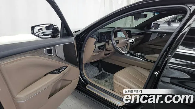 Kia K8 Hybrid — Фото автомобиля 15