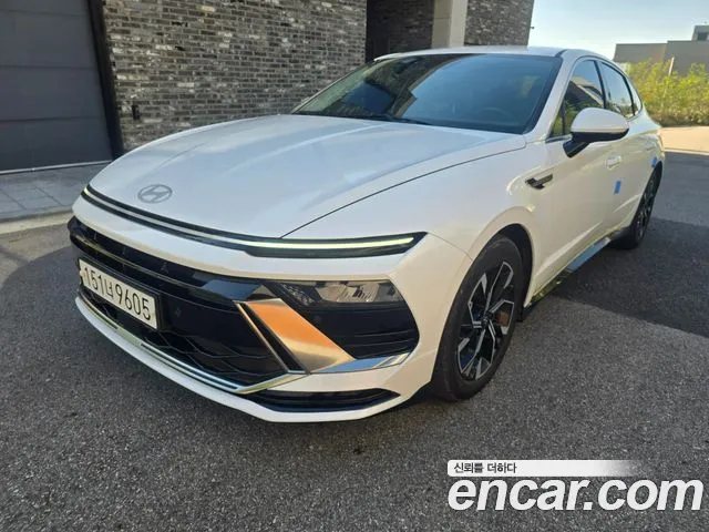 Фотография автомобиля — Hyundai Sonata DN8