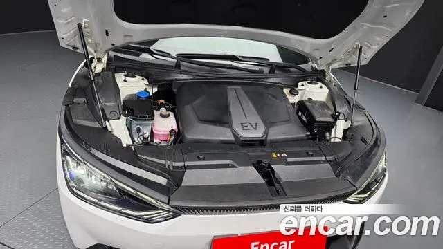 Kia EV6 — Фото автомобиля 6