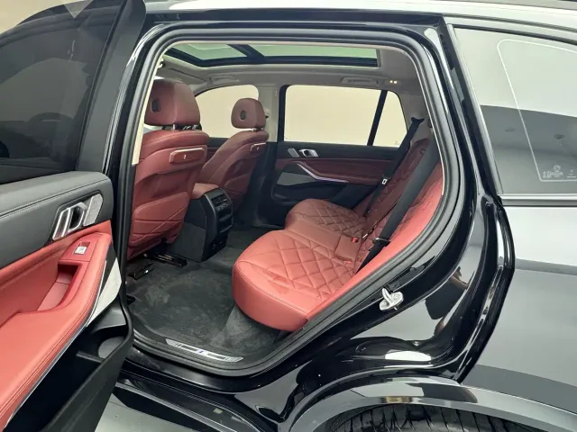 BMW X5 — Фото автомобиля 6