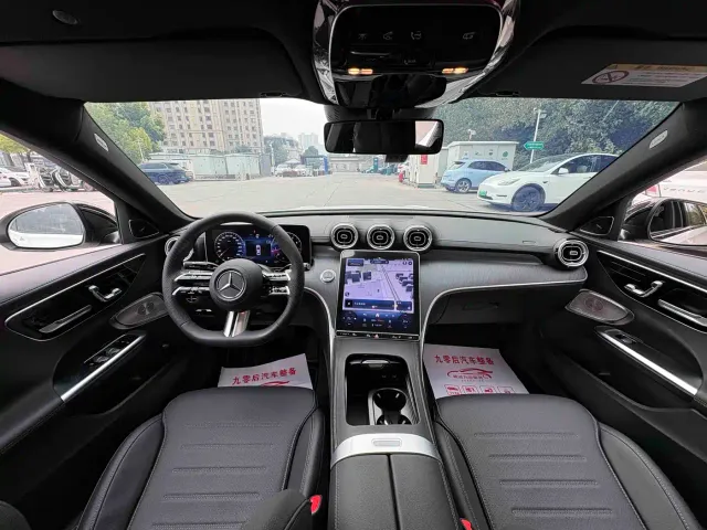 Mercedes-Benz C-Class — Фото автомобиля 16