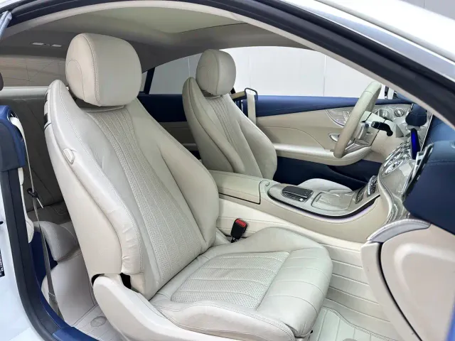 Mercedes-Benz E-Class — Фото автомобиля 14