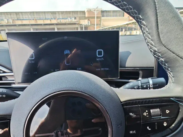 BYD Seal — Фото автомобиля 16