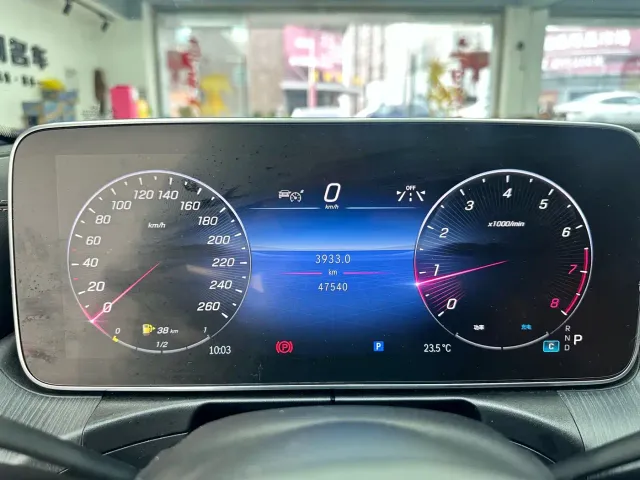 Mercedes-Benz C-Class — Фото автомобиля 4