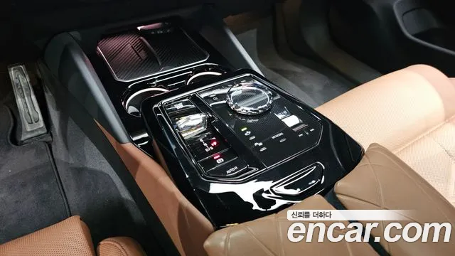BMW 5-Series 5 серия (G60) 530i xDrive M Sport — Фото автомобиля 9