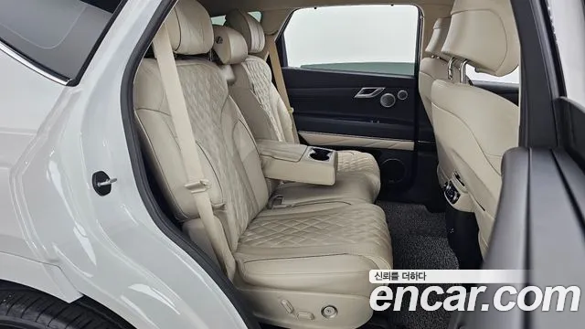 Genesis GV80 — Фото автомобиля 16