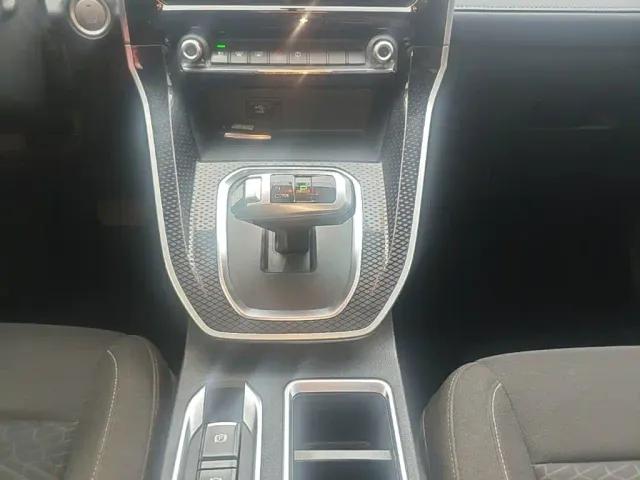 Haval M6 — Фото автомобиля 13