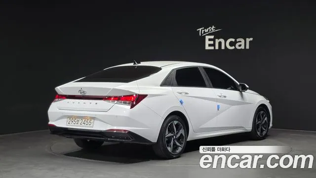 Hyundai AVANTE Modern — Фото автомобиля 2