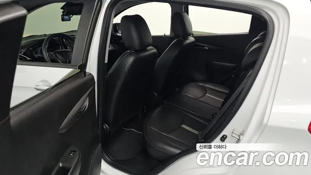 ChevroletGMDaewoo Spark Новый Spark Red Fit Edition — Фото автомобиля 12