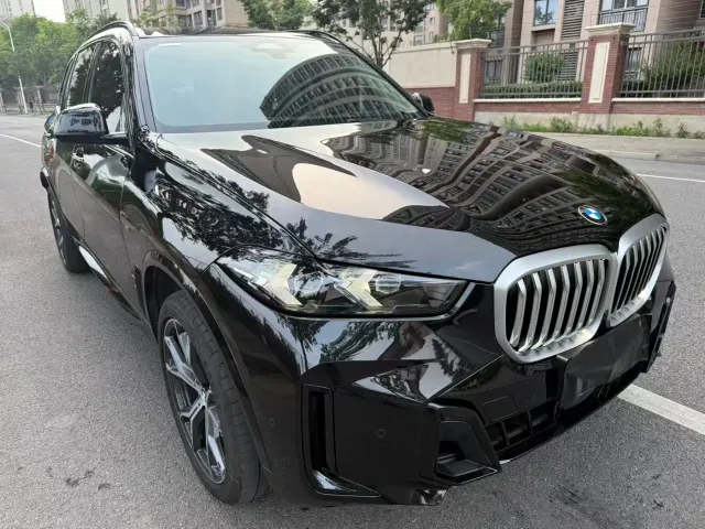 BMW X5 — Фото автомобиля 3