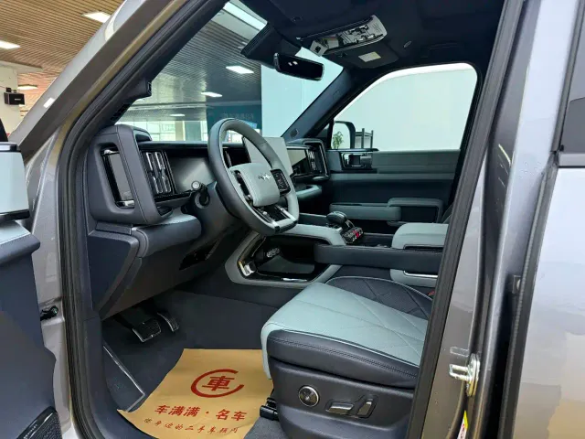 BYD FangChengBao Leopard 5 — Фото автомобиля 4