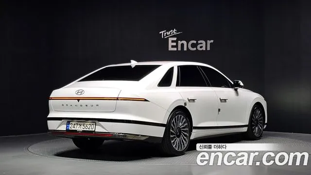 Hyundai Grandeur GN7 — Фото автомобиля 2