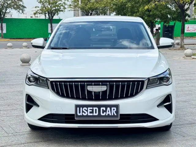Geely Emgrand — Фото автомобиля 2