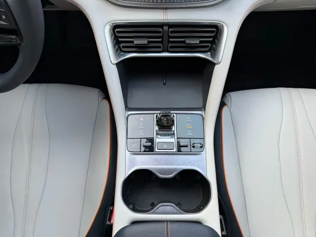 BYD Song PLUS — Фото автомобиля 10