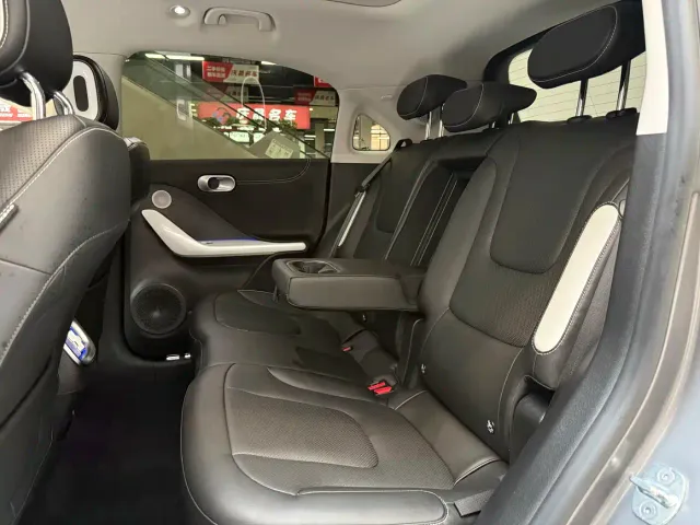 smart smart Elf #1 2022 Premium Edition — Фото автомобиля 14
