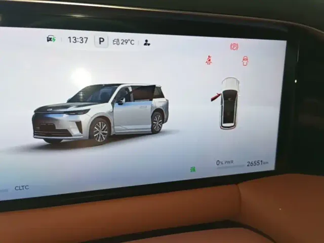 GAC Trumpchi Xiangwang S9 — Фото автомобиля 11