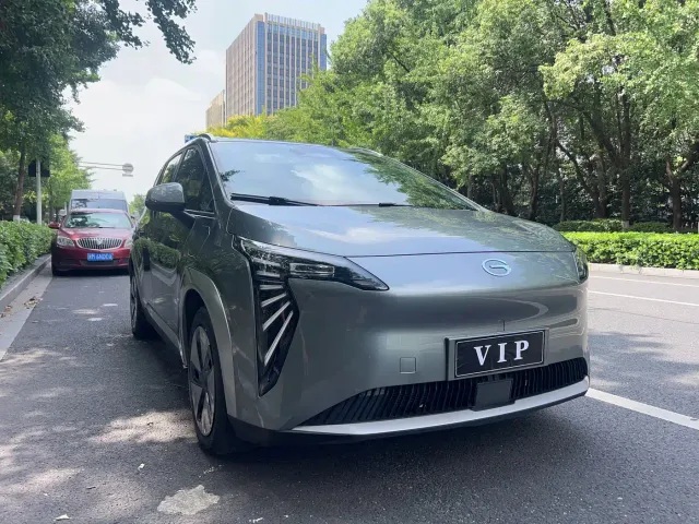 GAC Aion Y — Фото автомобиля 2