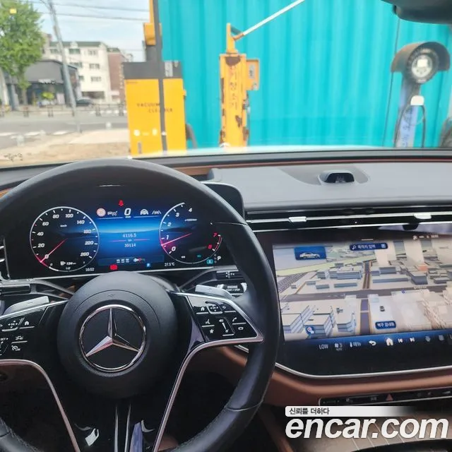 Mercedes-Benz E-Class E-класс W214 E300 4MATIC Exclusive — Фото автомобиля 20