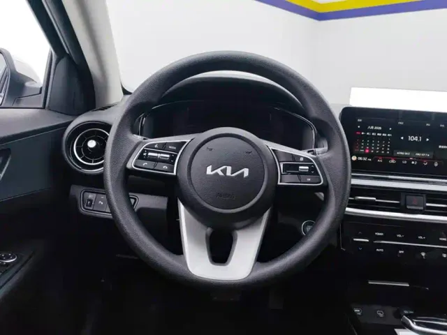 Kia K3 — Фото автомобиля 15