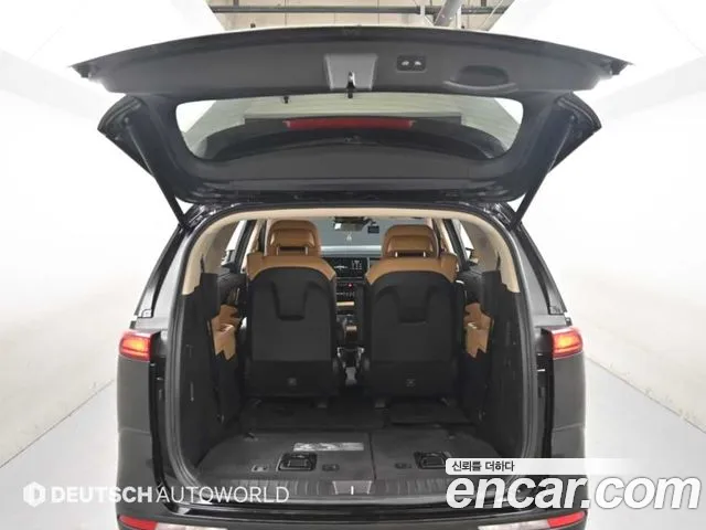 Kia Carnival 4th Gen — Фото автомобиля 19