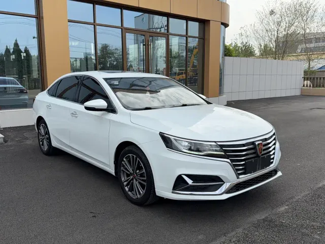 Roewe i6 — Фото автомобиля 3