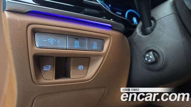 Genesis G80 Бензин 2.5 турбо AWD — Фото автомобиля 14