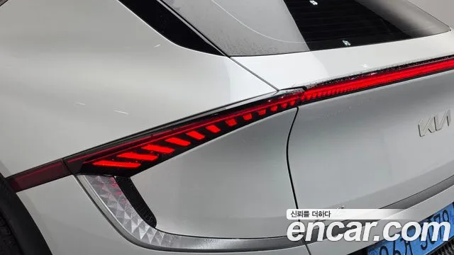 Kia EV6 Long Range — Фото автомобиля 22