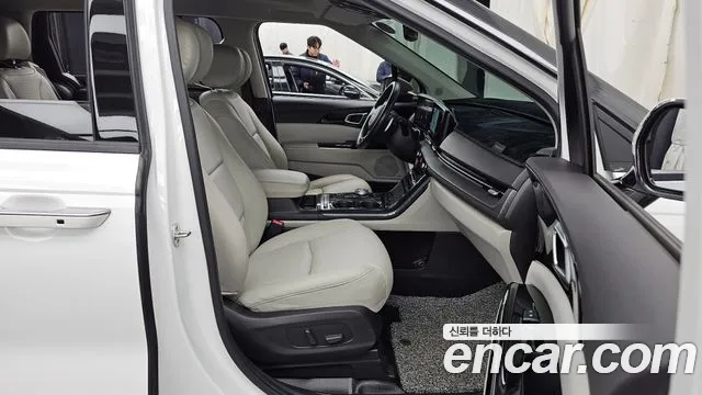 Kia Canival Carnival 4 поколение Бензин 7 мест Outdoor — Фото автомобиля 11
