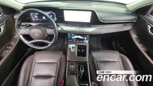 Hyundai Grandeur New — Фото автомобиля 10