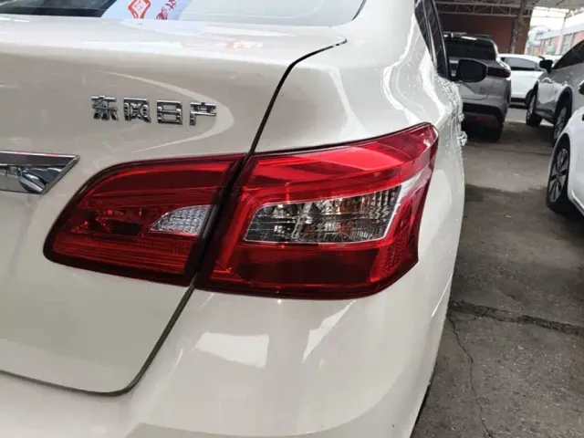 Nissan Sylphy — Фото автомобиля 7