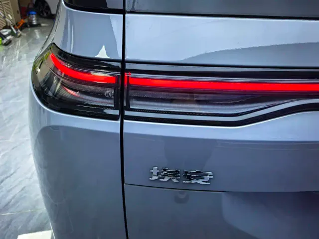 GAC Aion Y — Фото автомобиля 20