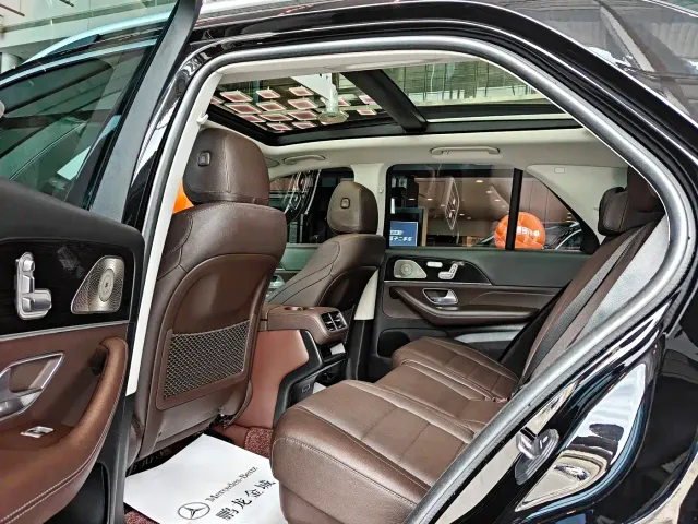 Mercedes-Benz GLE-Class — Фото автомобиля 8