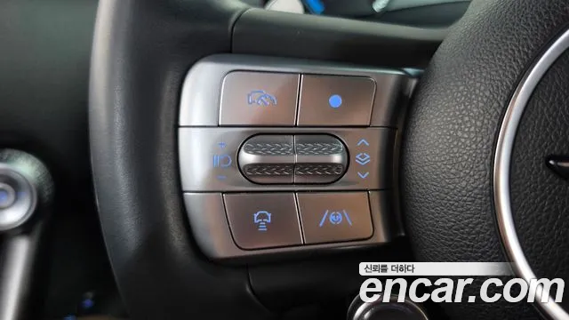 Genesis GV60 — Фото автомобиля 22
