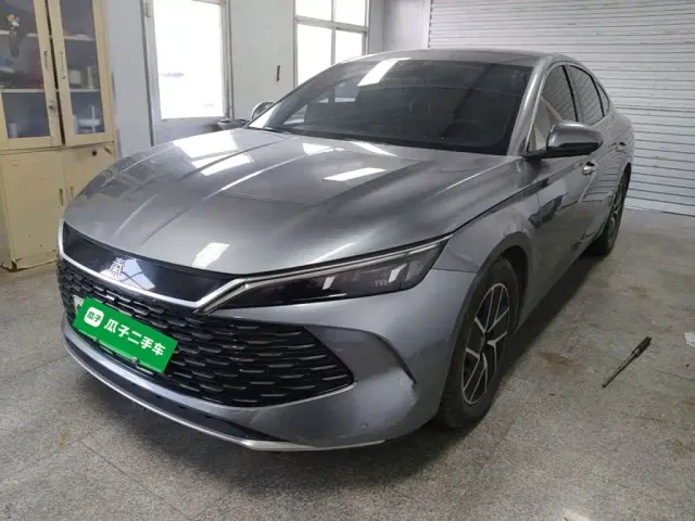 Фотография автомобиля — BYD Qin L