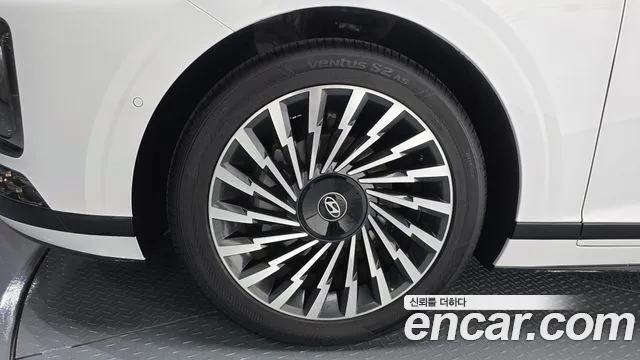 Hyundai Grandeur — Фото автомобиля 5