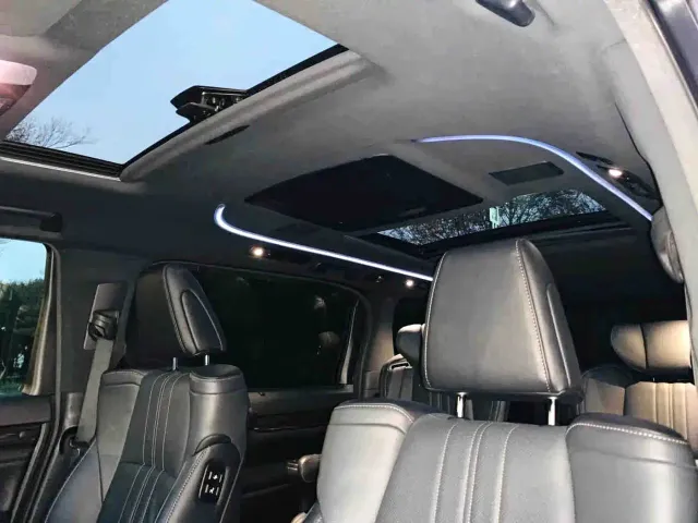 Lexus LM — Фото автомобиля 14