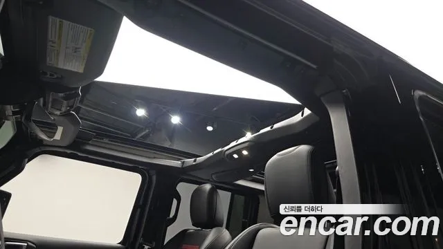 Jeep Wrangler JL — Фото автомобиля 23
