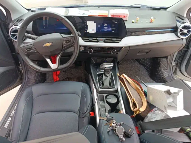 Chevrolet Monza — Фото автомобиля 5